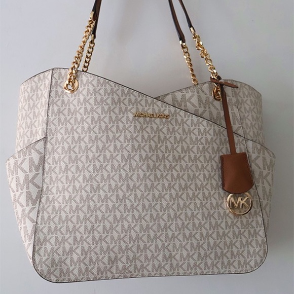 MK Jet Set Large Logo Shoulder Bag - Picture 1 of 12